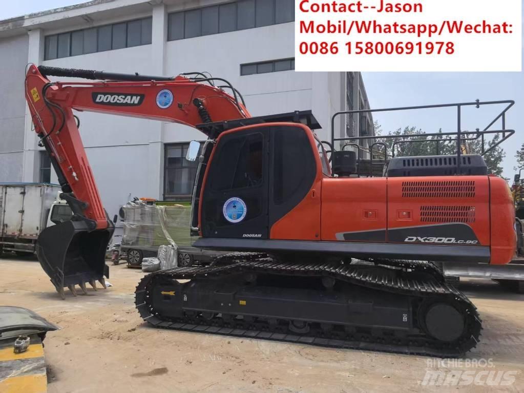 Doosan DX 300 LCA 大型油圧ショベル12t以上（パワーショベル・ユンボ）