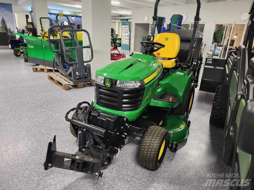John Deere 950R 乗用・自走モア/芝刈り機