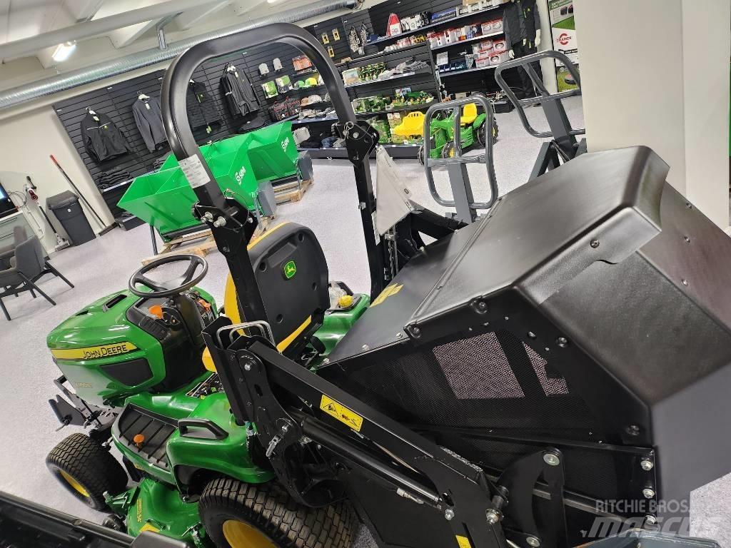 John Deere 950R 乗用・自走モア/芝刈り機