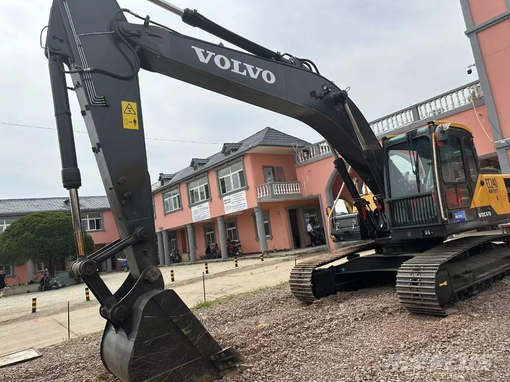 Volvo EC 240 大型油圧ショベル12t以上（パワーショベル・ユンボ）