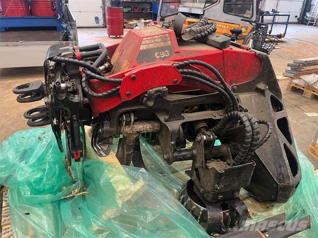 Komatsu C93 ハーベスタヘッド