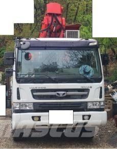 Horyong SKY450 トラック高所作業車