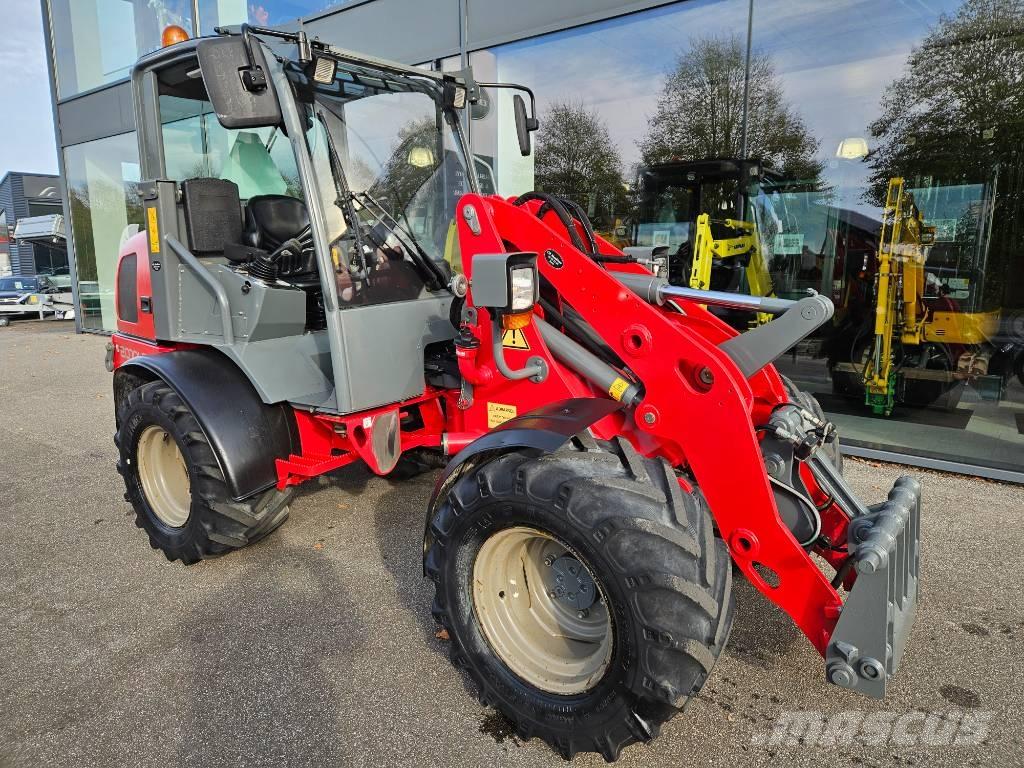 Weidemann 2070LP ミニローダー