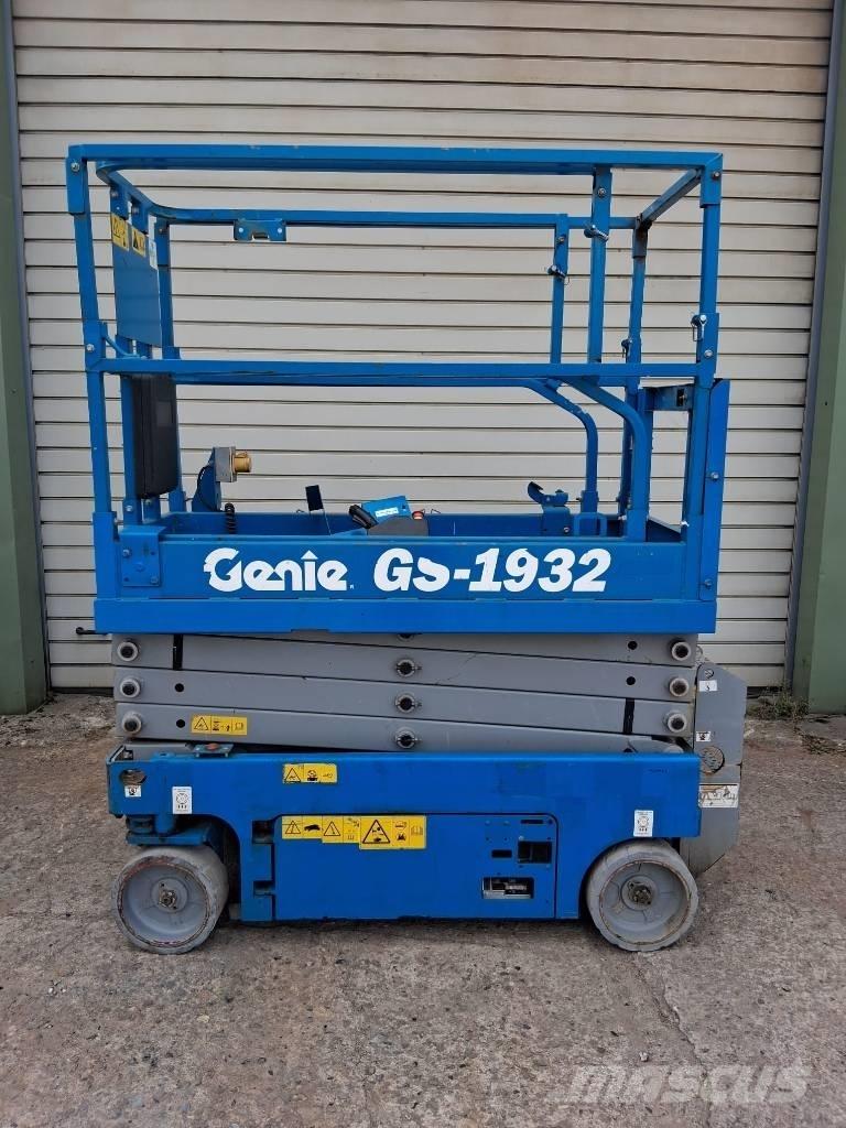 Genie GS 1932 シザースリフト
