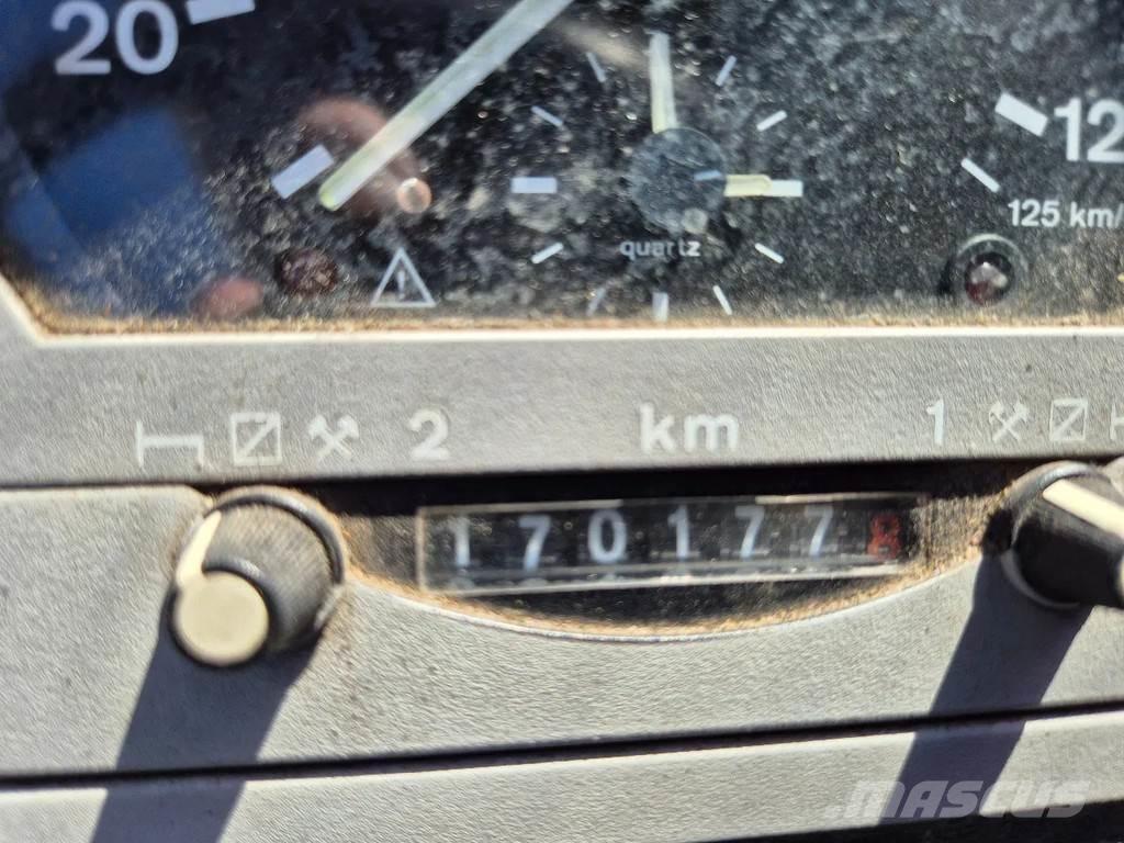 MAN LE 2000 キャブ付きシャーシ