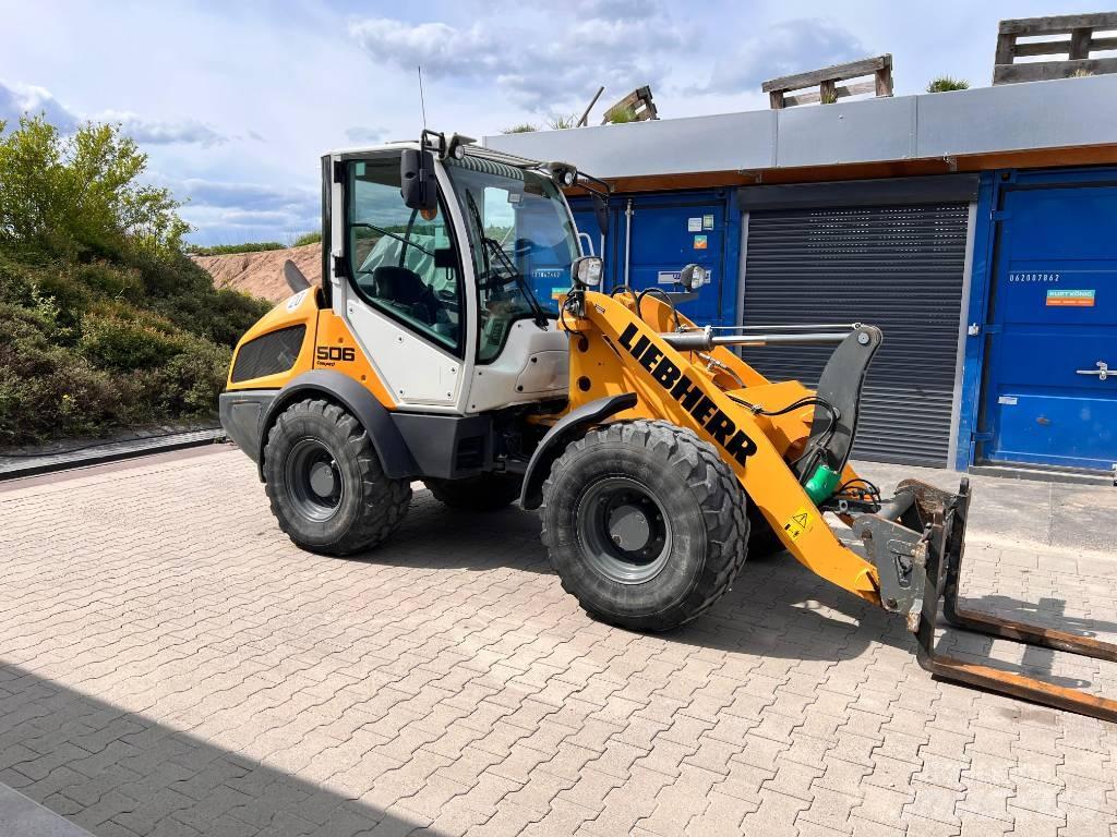 Liebherr L 506C ホイールローダー・タイヤショベル