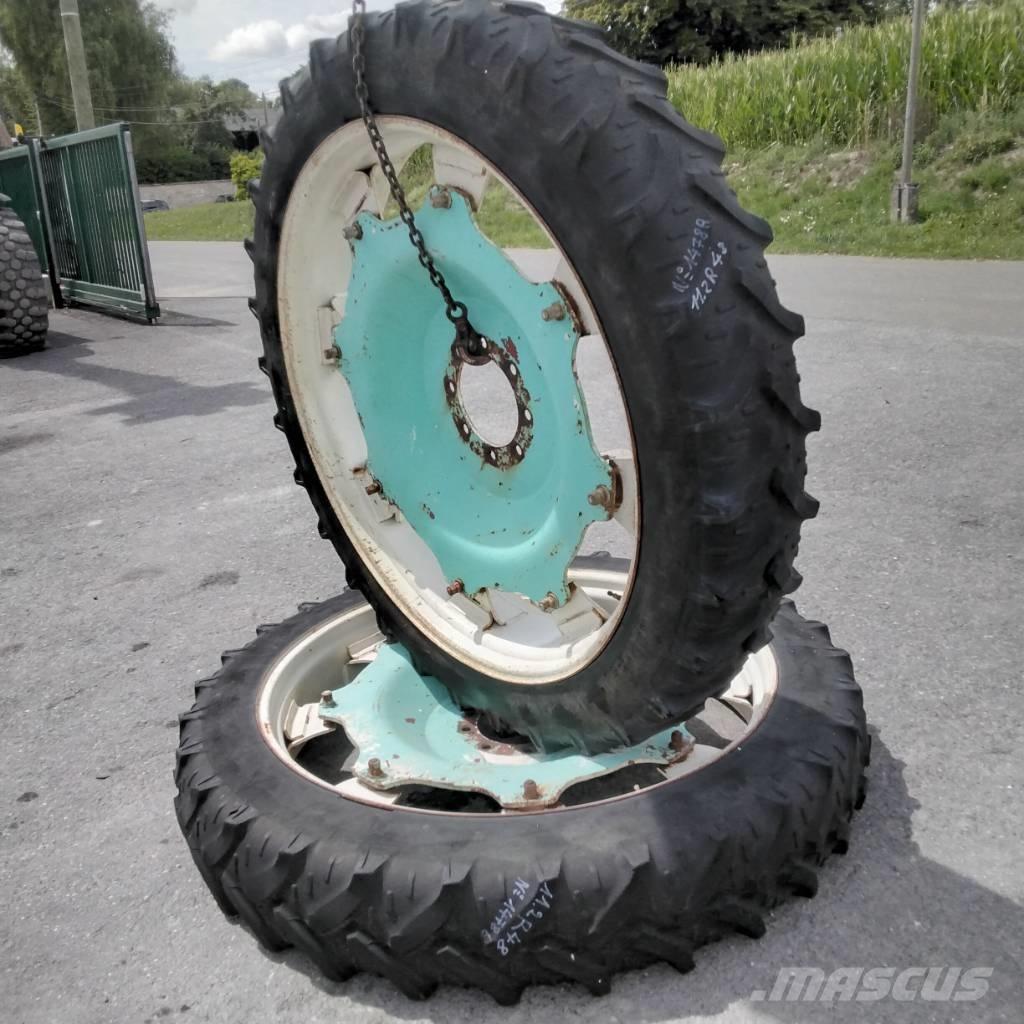 Kleber 11.2R48 タイヤ、ホイル、リム
