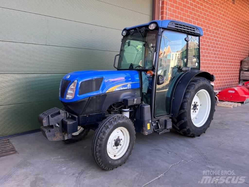 New Holland T4030F トラクター
