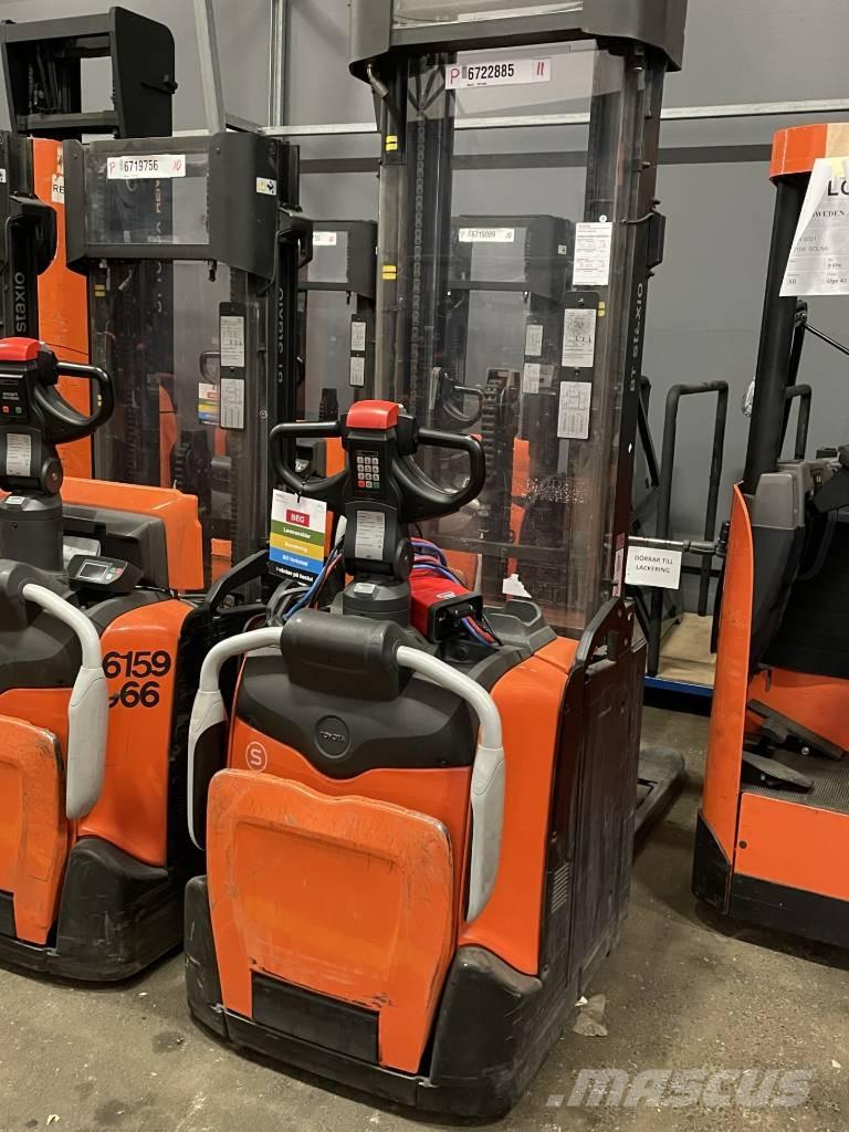 Toyota SPE140L ウォーキンフォークリフト