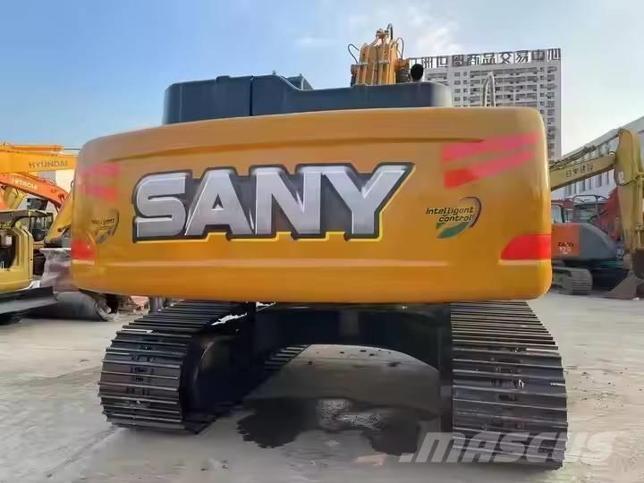 Sany SY 215 C 大型油圧ショベル12t以上（パワーショベル・ユンボ）