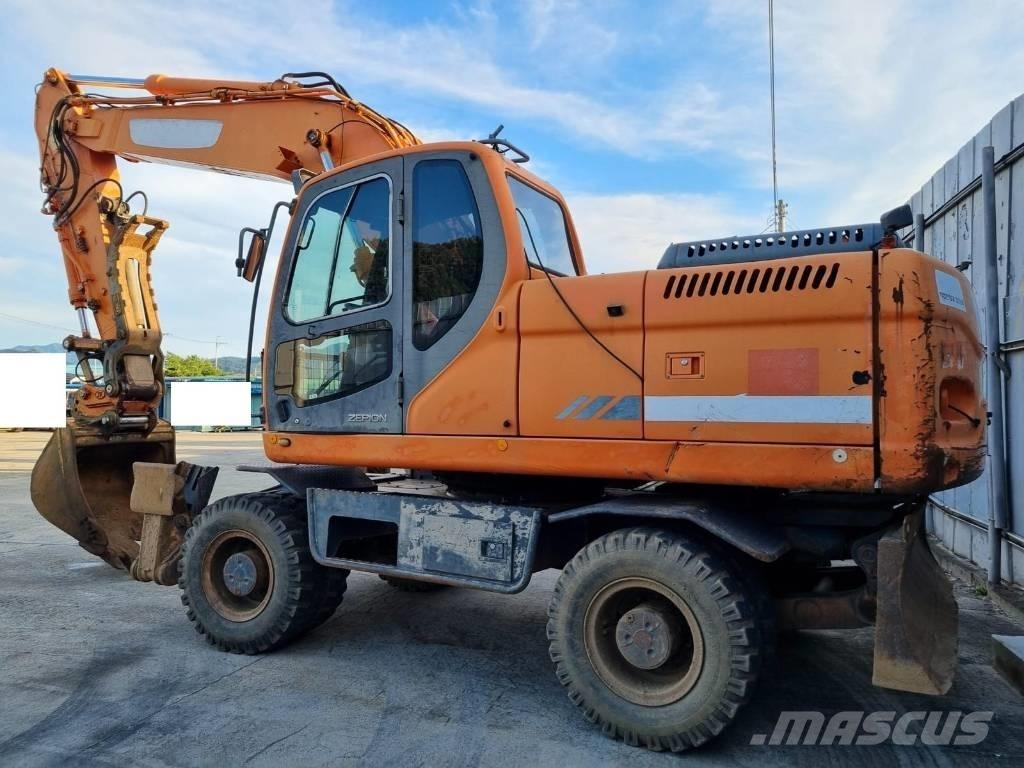Doosan DX 210 W ホイール式油圧ショベル（パワーショベル・ユンボ・バックホー）