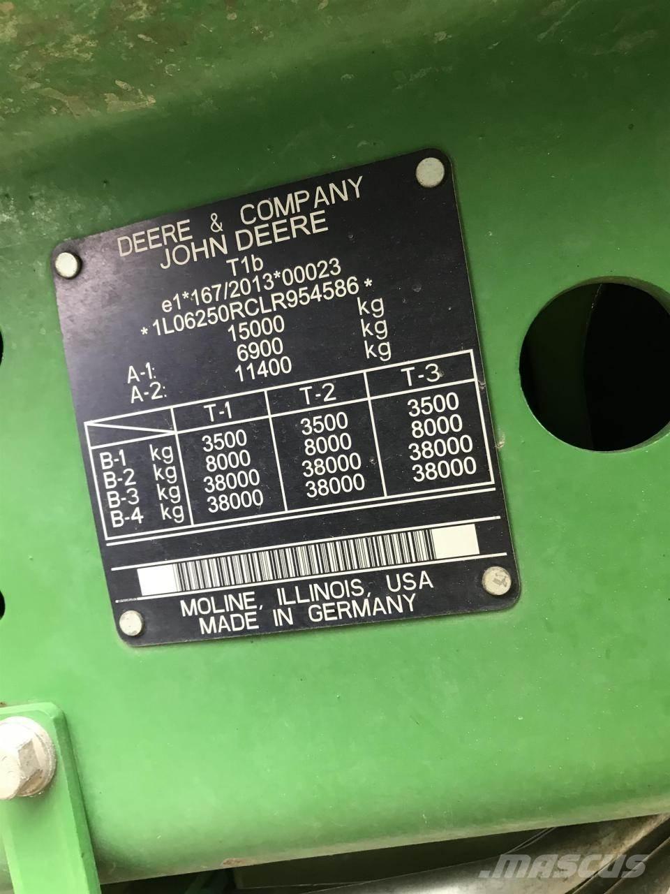 John Deere 6250R トラクター