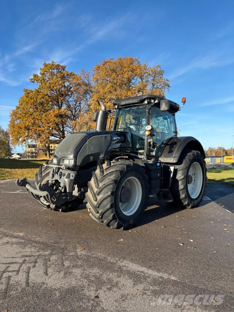 Valtra S 293 トラクター