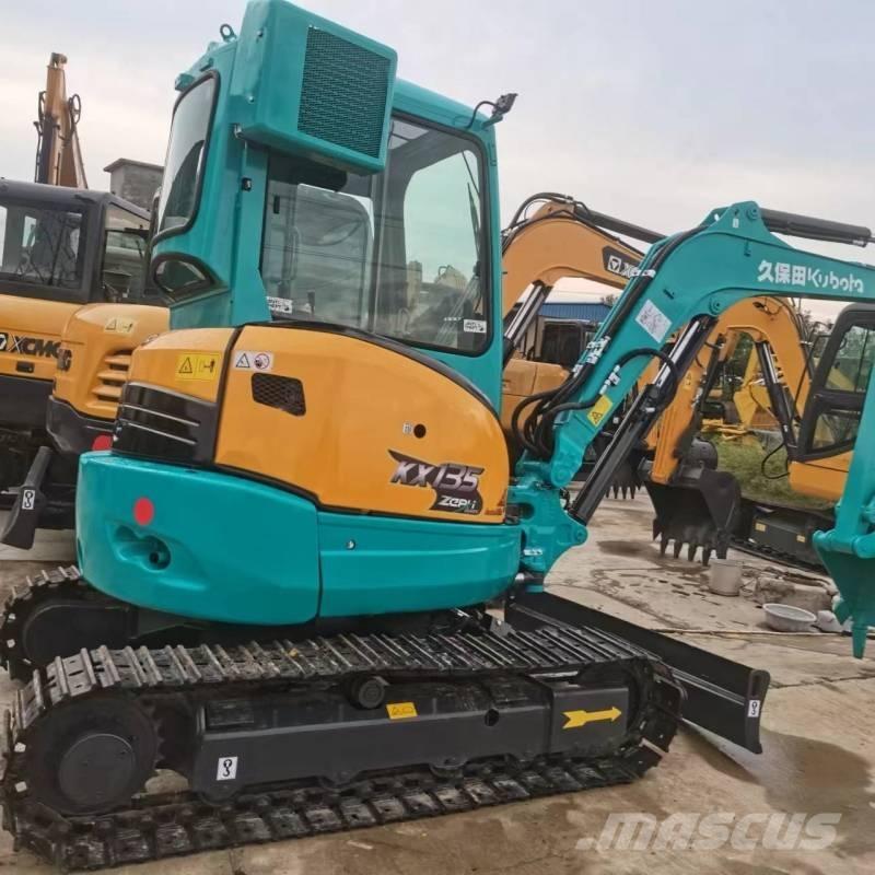 Kubota KX 135 大型油圧ショベル12t以上（パワーショベル・ユンボ）