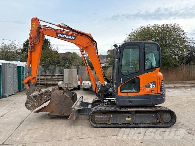 Doosan DX 63-3 ミニ油圧ショベル 7t以下（ミニユンボ・ミニディガー）