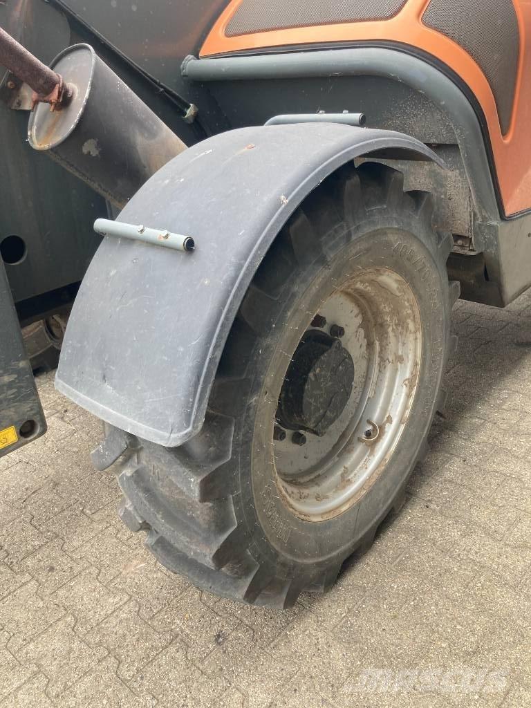 JLG 4017 PS テレスコーピックハンドラー