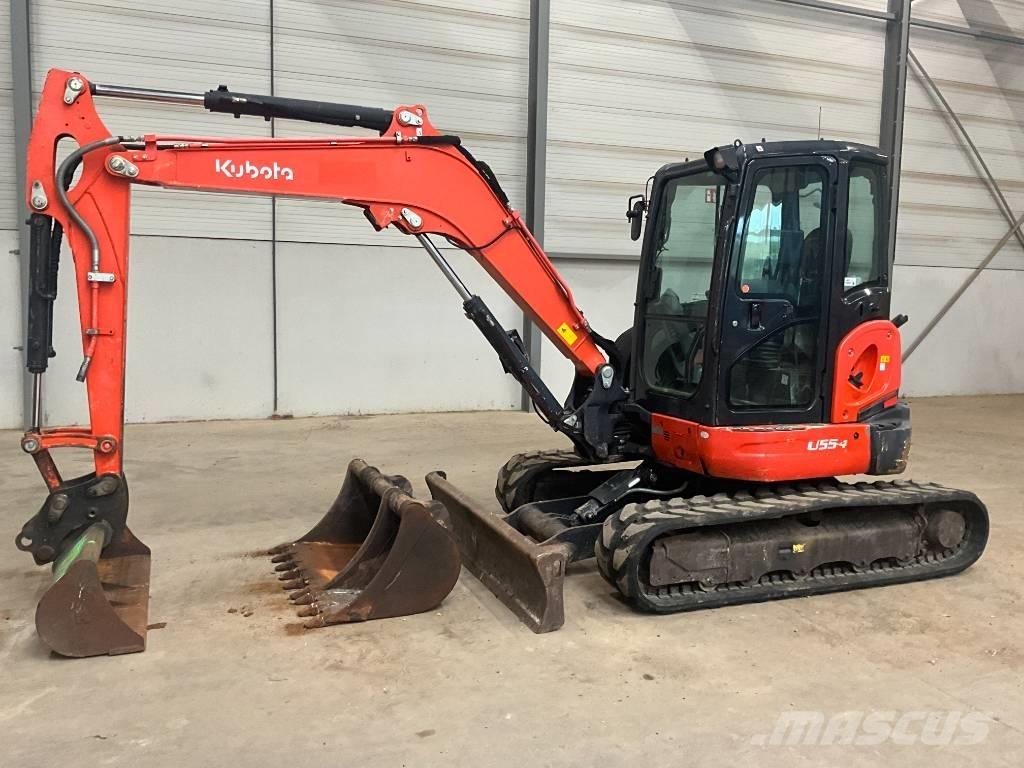 Kubota U 55-4 ミニ油圧ショベル 7t以下（ミニユンボ・ミニディガー）