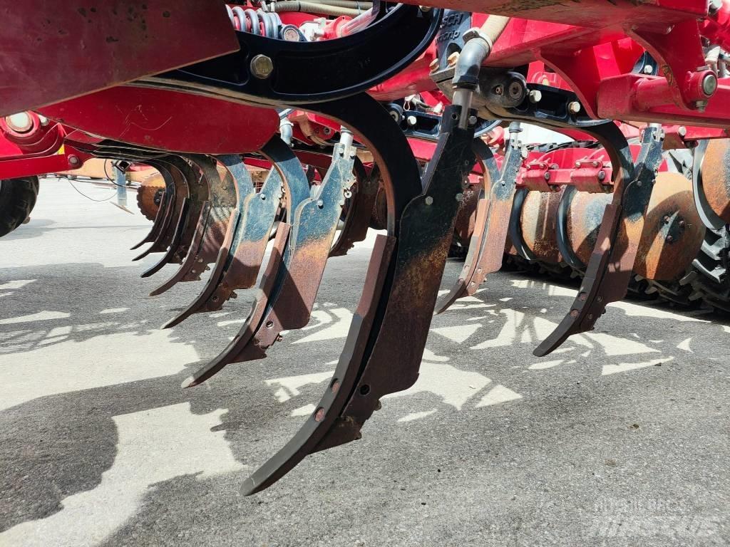 Horsch Focus 4 TD コンビネーションドリル