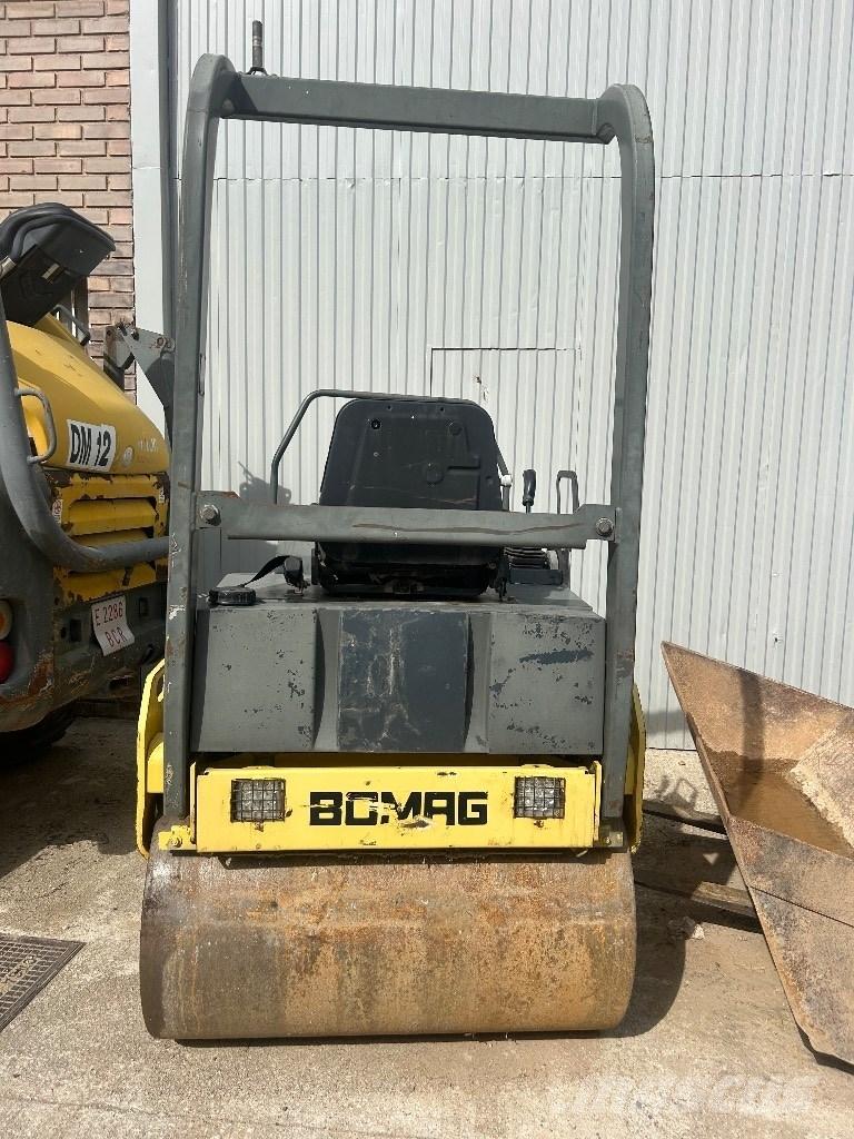 Bomag BW 120 AC-3 タンデムローラ