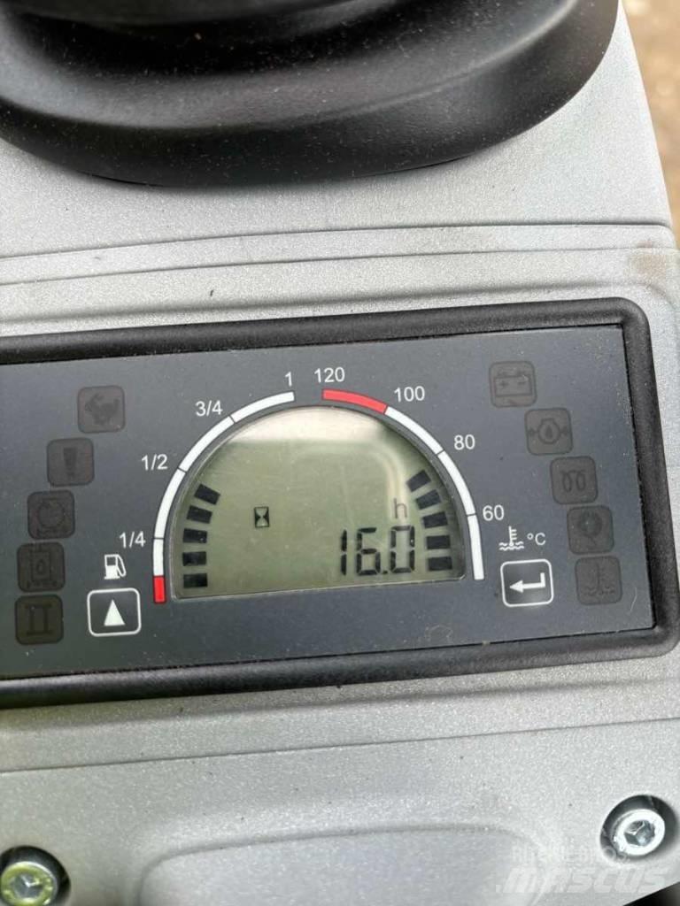 Wacker Neuson ET 18 ミニ油圧ショベル 7t以下（ミニユンボ・ミニディガー）