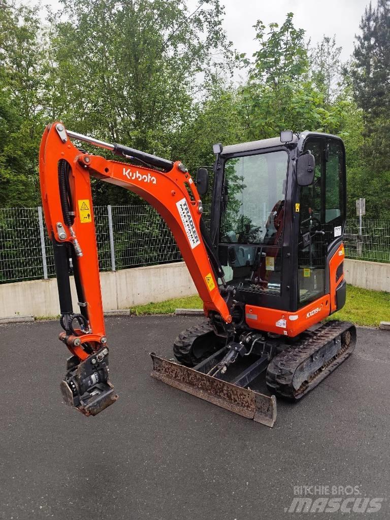Kubota KX 019-4 ミニ油圧ショベル 7t以下（ミニユンボ・ミニディガー）
