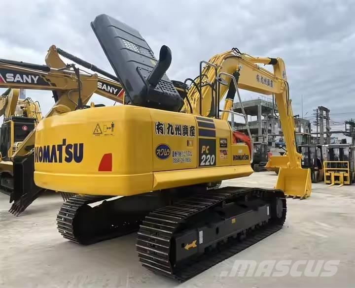 Komatsu PC220-8 大型油圧ショベル12t以上（パワーショベル・ユンボ）