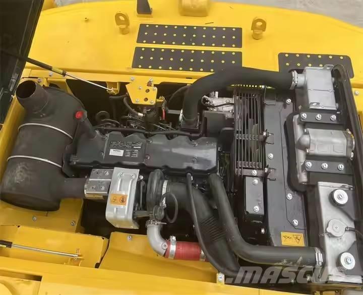 Komatsu PC220-8 大型油圧ショベル12t以上（パワーショベル・ユンボ）