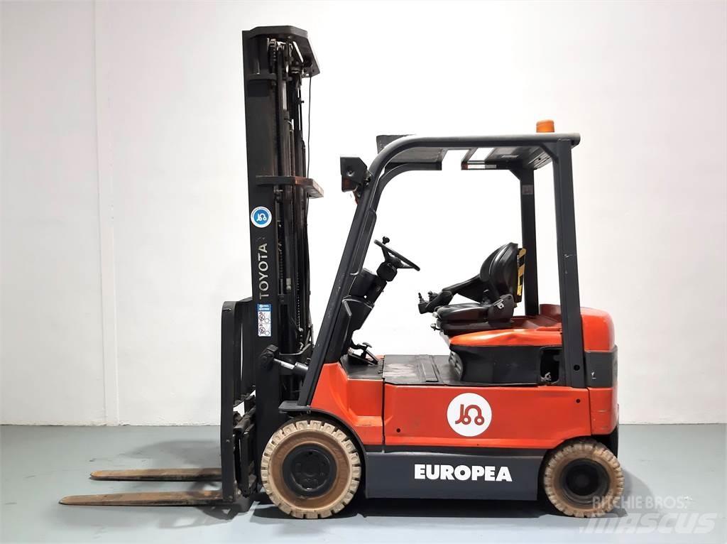 Toyota 7FBMF25 バッテリーフォークリフト