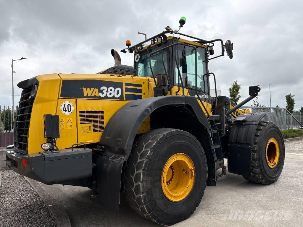 Komatsu WA380-8 ホイールローダー・タイヤショベル