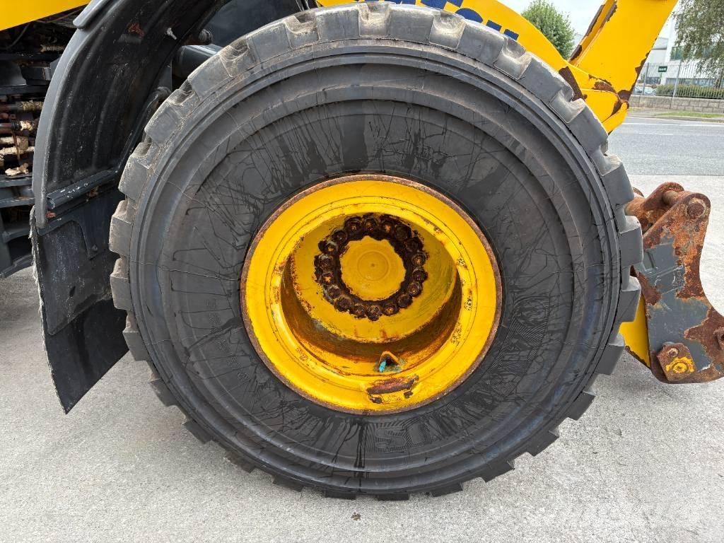 Komatsu WA380-8 ホイールローダー・タイヤショベル