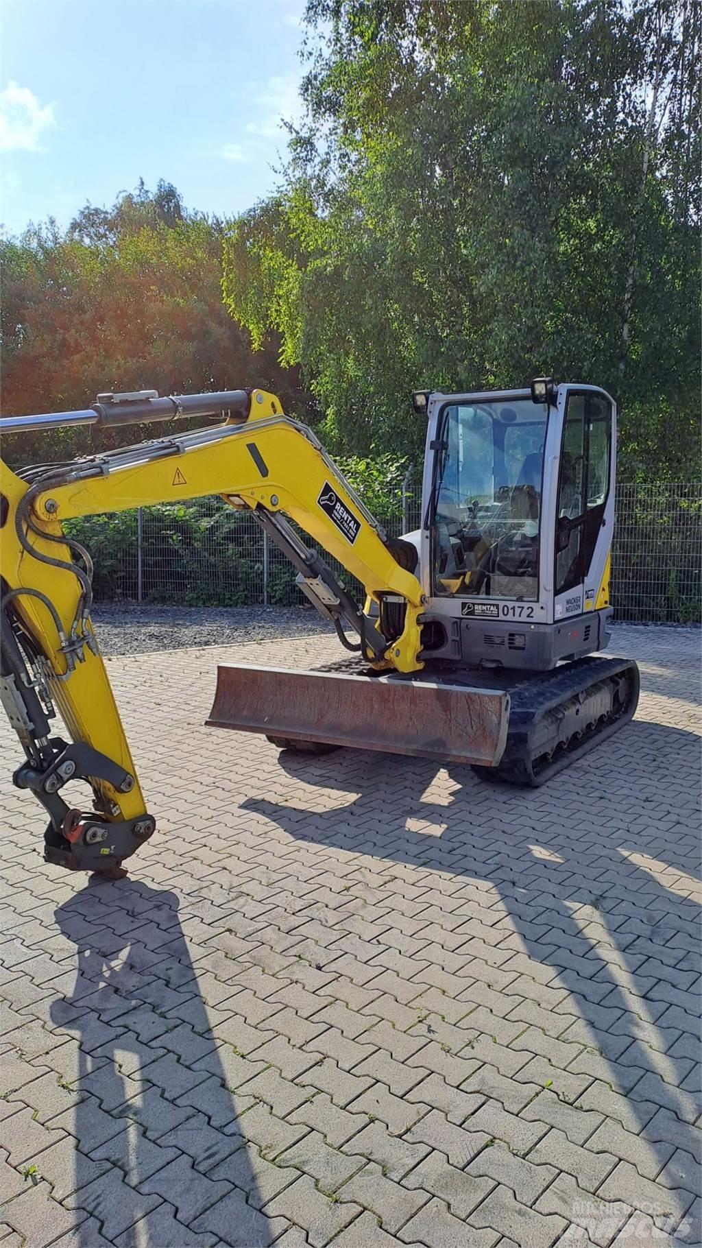 Wacker Neuson ET58 大型油圧ショベル12t以上（パワーショベル・ユンボ）