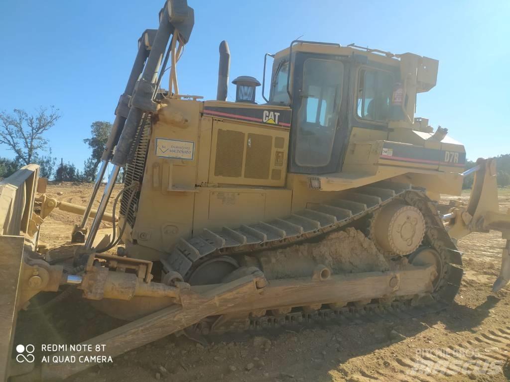 CAT D 7 R II ブルドーザー