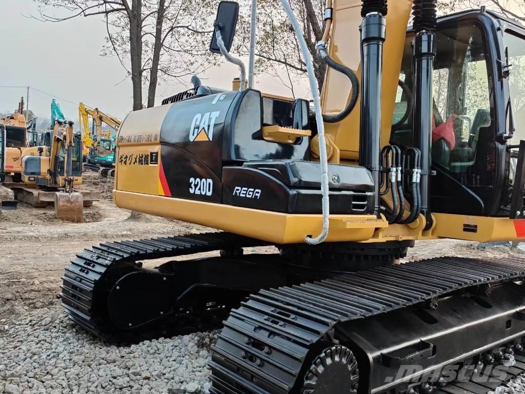CAT 320 D 大型油圧ショベル12t以上（パワーショベル・ユンボ）