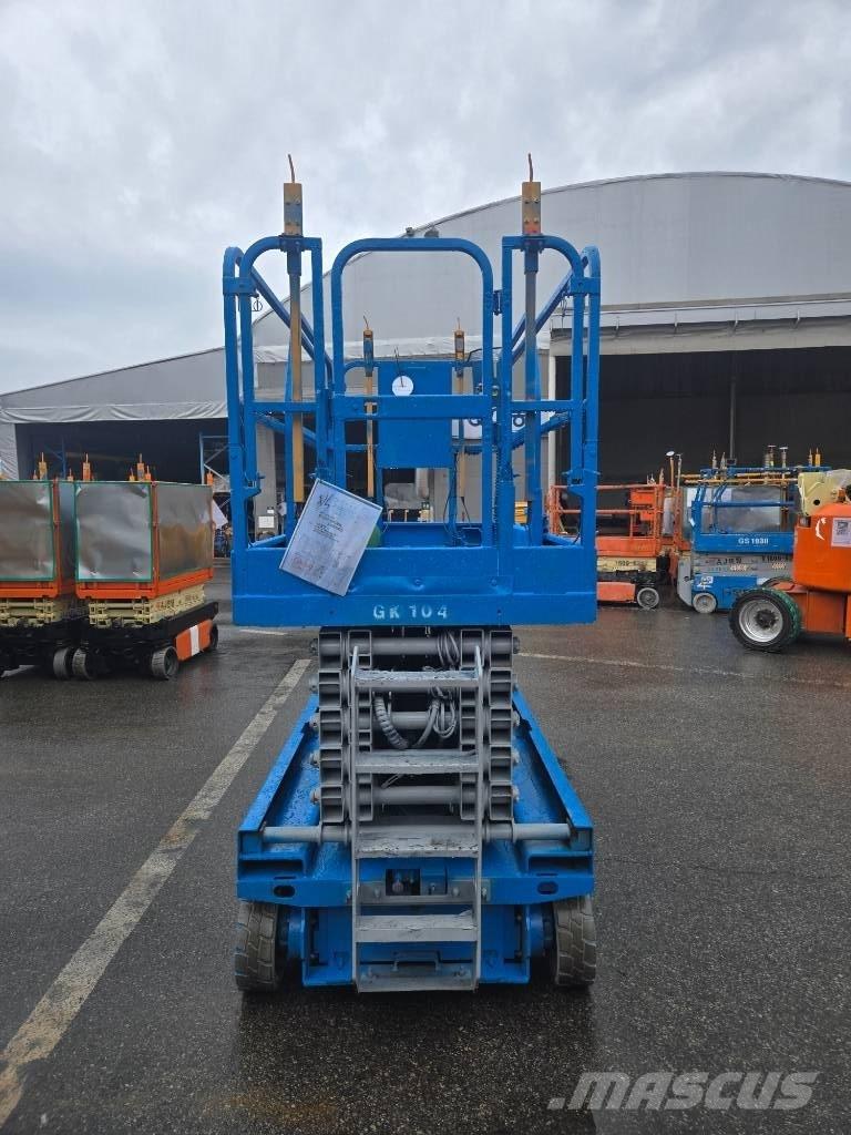 Genie GS 4047 シザースリフト