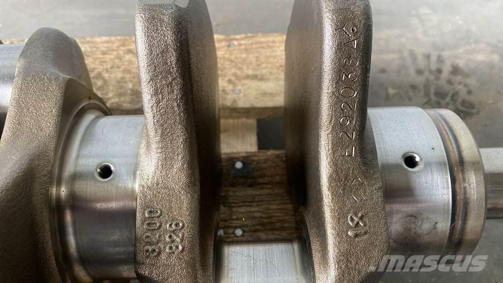 Liebherr D914 エンジン