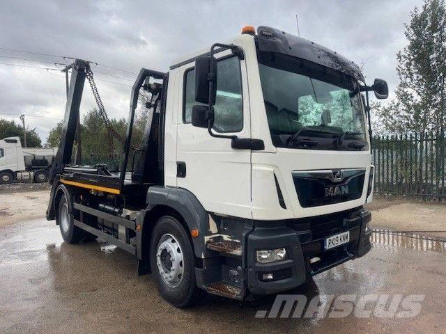 MAN TGM 18.250 スキップローダートラック
