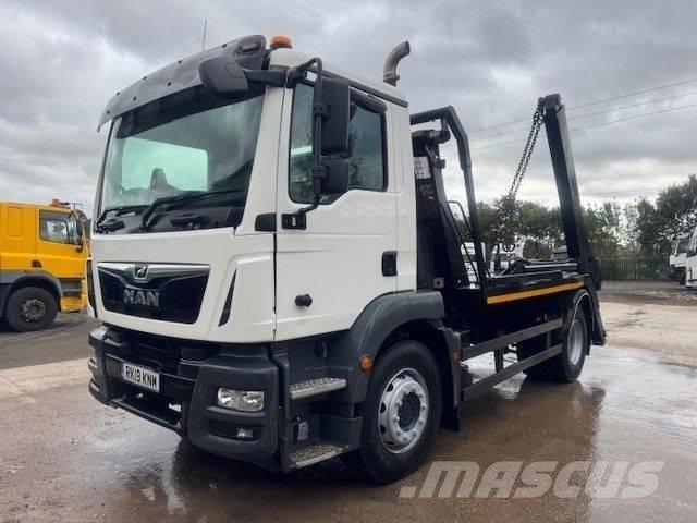 MAN TGM 18.250 スキップローダートラック