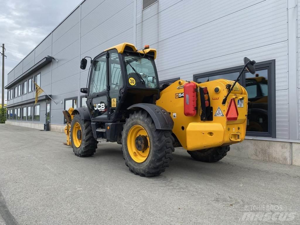 JCB 540-140 テレスコーピックハンドラー