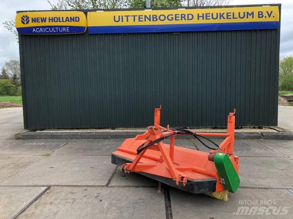 Holaras H-220-V 路面清掃機