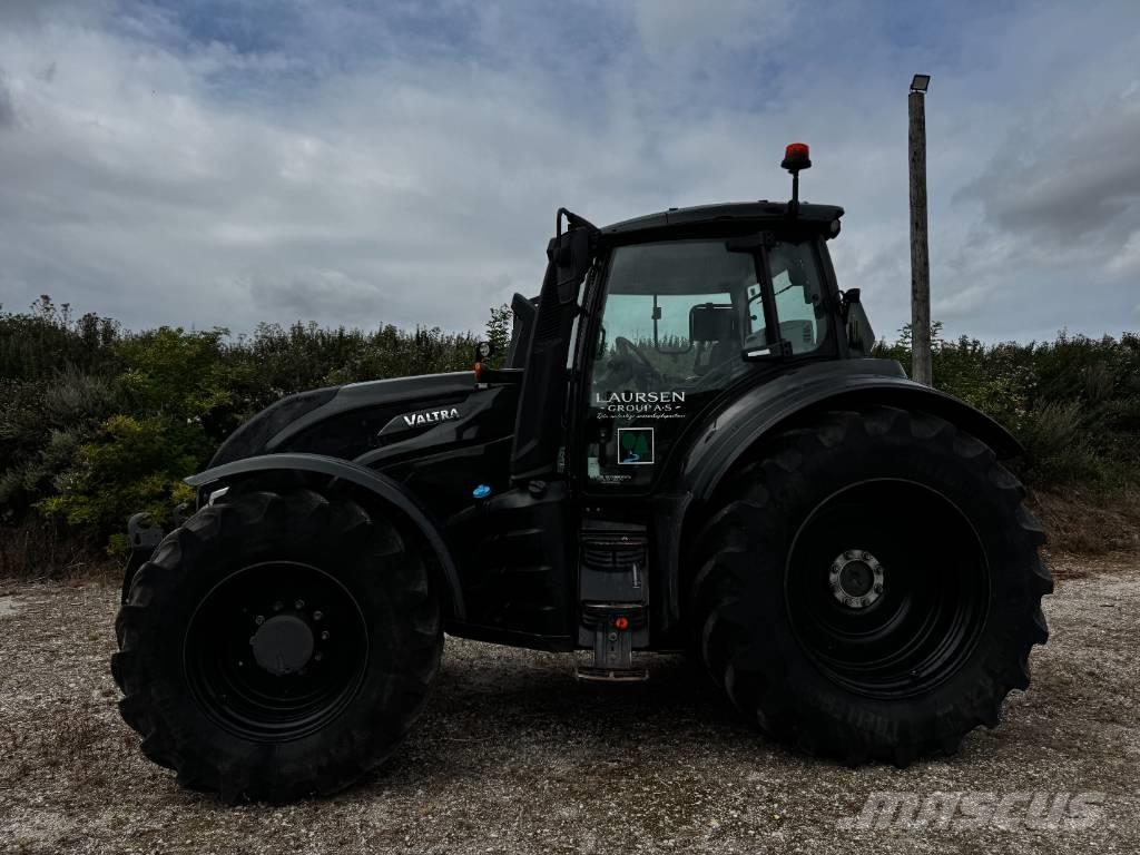 Valtra T 255 V トラクター