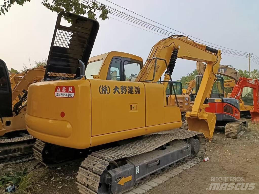 Komatsu PC120 中型油圧ショベル 7ｔ-12ｔ（ユンボ・パワーショベル・バックホー）