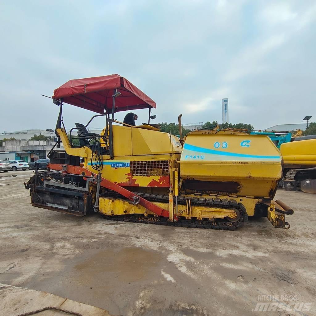 Dynapac F 141 C アスファルトフィニッシャ