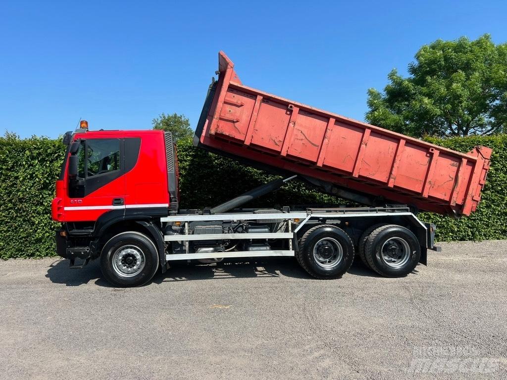 Iveco Trakker 380 中古トラクターヘッド | トレーラーヘッド