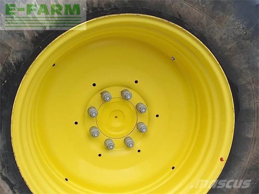 John Deere 6145r トラクター