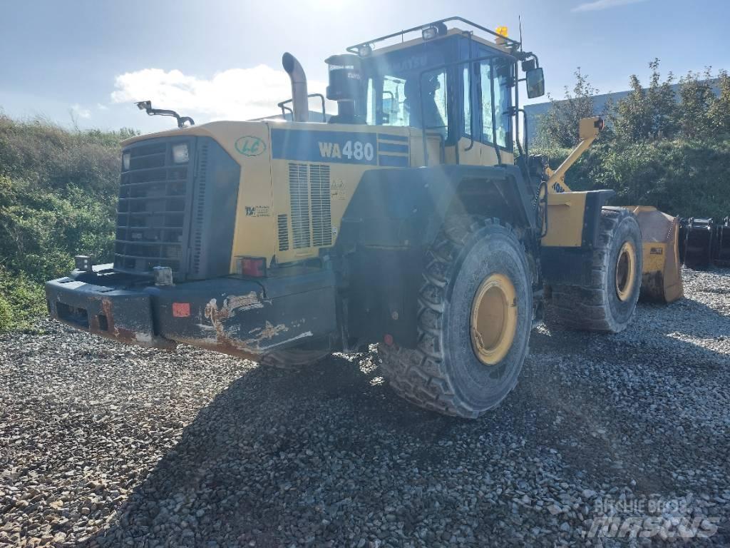 Komatsu WA480-6 ホイールローダー・タイヤショベル