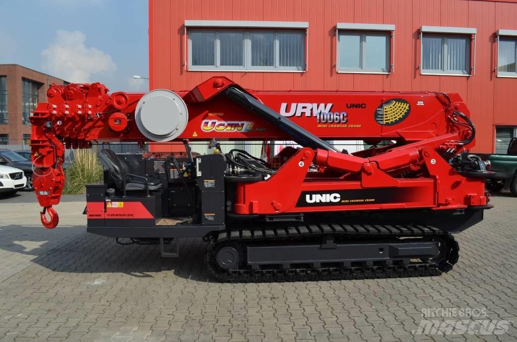 Unic URW-1006 ミニクレーン