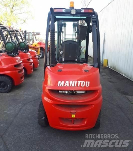 Manitou MI25D ラフターテレントラック