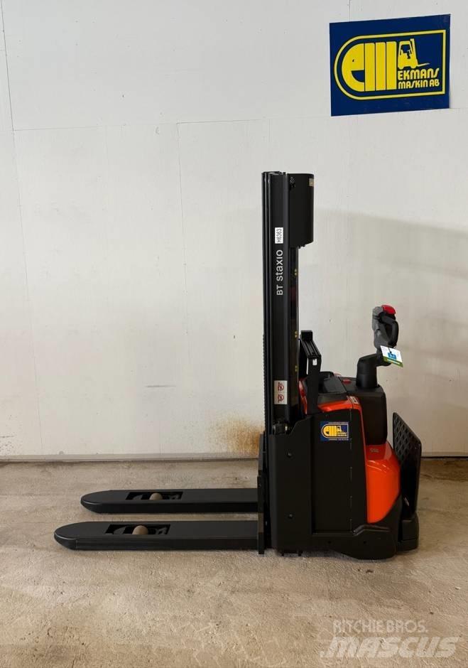 BT truck SWE 140L ウォーキンフォークリフト