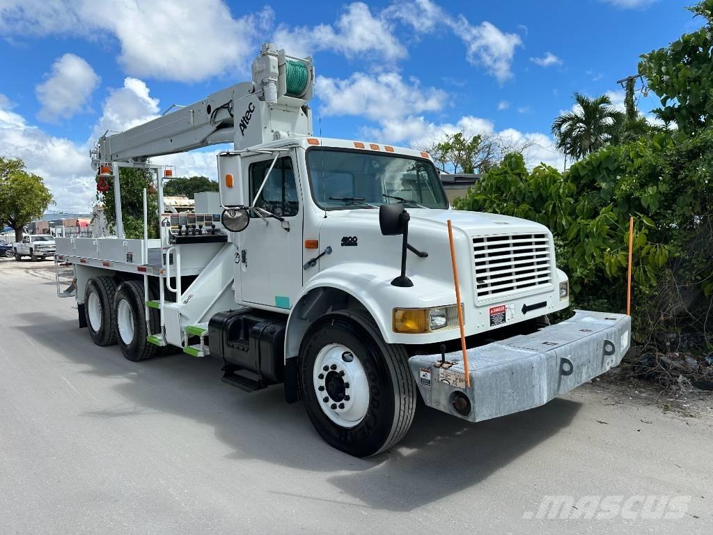 International 4900 その他トラック