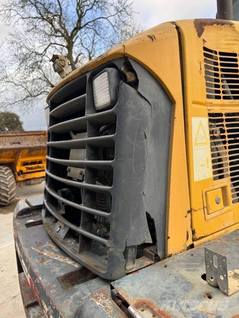 Komatsu WA 200-5 ホイールローダー・タイヤショベル